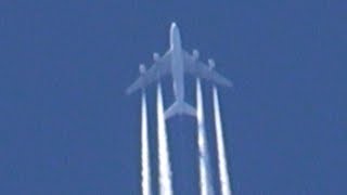 Air France Airbus A380 Contrails over Hamburg Finkenwerder [upl. by Patrice]