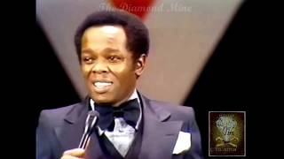 Lou Rawls infamous coughing fit LIVE 1977 on quotYoull Never Find Another Love Like Minequot [upl. by Nordin]