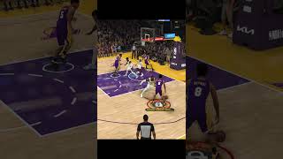 Kobe Bryant posting up Lebron James [upl. by Nitsoj]