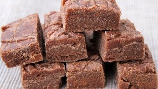 HOW TO MAKE OLDFASHIONED CHOCOLATE FUDGE [upl. by Neelyt]