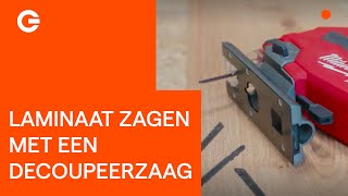 Howto Laminaat Zagen met een Decoupeerzaag  Gereedschapcentrum [upl. by Nnailuj]