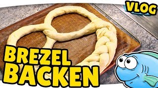 Neujahrsbrezel selbst backen ► MACHS DOCH SELBER [upl. by Sakiv]