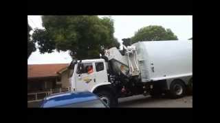 Port Phillip Garbage Collection With The New Trucks [upl. by Avehs]