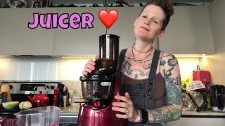 Kuvings Whole Slow Juicer  Kuvings Cold press Juicer Review  B1700  Unboxing amp Review  2021 [upl. by Stig441]