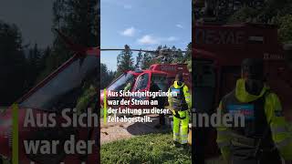 Spezialhubschrauber bei Arbeiten an Hochspannungsleitung im Einsatz [upl. by Macswan848]