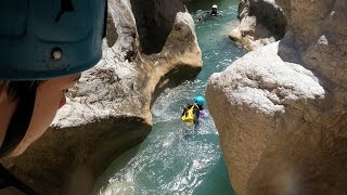 Descenso de barrancos en la sierra de Guara y Pirineos [upl. by Jordain]