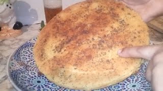 Pain sans gluten à la farine de mais et de riz خبز خالي من الغلوتين محضر بدقيق الذرة و دقيق الأرز [upl. by Cybill831]