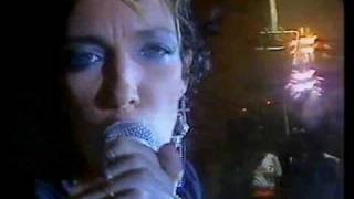 DANAI amp Pateandolatas  Maquillaje sensual  Live 1988 [upl. by Zilada134]