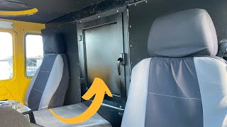 Montiamo la prima porta per il passaggio cabina di guida  cellula abitativa 🚐✨ [upl. by Aranat]