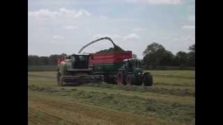 ensilage de raygrass 2013 ensileuse claas 940 en vendée [upl. by Innattirb]