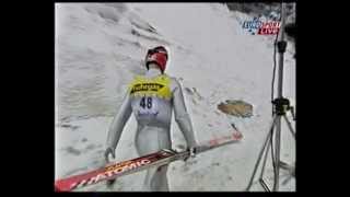 Oberstdorf 2001  Janne Ahonen 166 m  quotZabiera narty i wynosi się ze skoczniquot [upl. by Lasonde276]