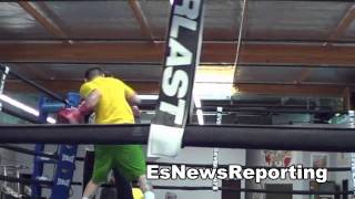 broner vs maidana maidana dropping bombs in workout  EsNews Boxing [upl. by Zannini]