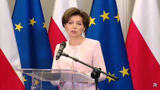 Minister Marlena Maląg 55 mld zł wsparcia rządu dla najmłodszych [upl. by Neillij]