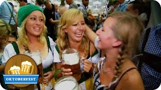 Kulturschock Kanadierinnen amp Aussies auf der Wiesn  Oktoberfest München  Part 22 [upl. by Daile249]