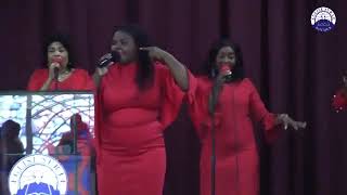 ROSALINDA ESMANGA live Eglise sur le Rocher de delmas 31  BonDyem nan bon oh montay yo paka kanpe [upl. by Aronas]