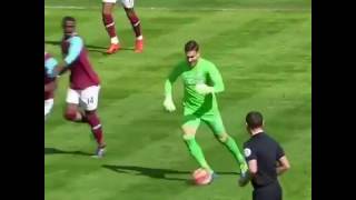 West Ham goalkeeper Adrian scores a magnificient solo run goal [upl. by Lief]