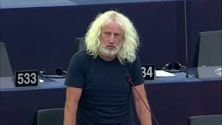 Mick Wallace The euro has been undermined and we’re risking an EUwide recession USA sees profits [upl. by Eilliw]