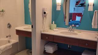 Universal Orlando Resorts Cabana Bay Beach Resort  Poolside Family Suite – Interior Entry [upl. by Haldes]