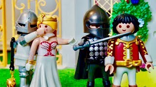 Le roi et la reine sont inquiets la princesse a été enlevée  Château de princesse  Playmobil [upl. by Reggi480]