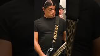 ROBERT TRUJILLO IMPROVISES BASS SOLO METALLICA shorts [upl. by Bac781]