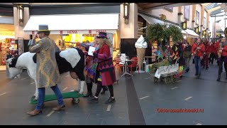 Kinderwagen optocht Vrijdagavond door de binnenstad van Oldenzaal [upl. by Lenwood]