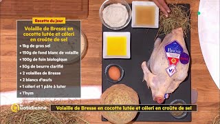 Coup dfood  la volaille de Bresse en cocotte lutée avec du céleri en croûte de sel [upl. by Noryk]