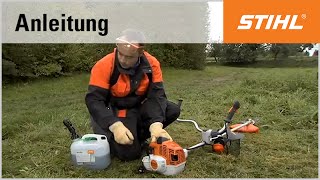 Eine STIHL Motorsense mit Kraftstoff betanken [upl. by Dodie]