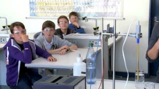 Chemie in der Schule  probieren statt studieren [upl. by Ravert975]