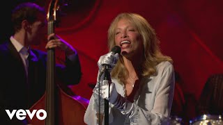 Carly Simon  The More I See You Live On The Queen Mary 2 [upl. by Katheryn882]