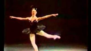 Black Swan pas de deux Galina Menzentzeva 1980 [upl. by Llerral]