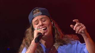 Tash Sultana  quotJunglequot Live  Cali Roots 2019 [upl. by Alad872]