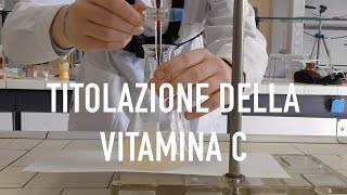 Titolazione della vitamina C [upl. by Jacquetta438]