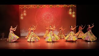 Gujarati Folk dance Garba  Diwali 2023  Sunraysia Indian Association [upl. by Egamlat120]