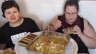 Mukbang  Spagetti och köttfärssås med Vårrullar och soja [upl. by Anama]