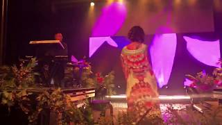 Jhené Aiko performs Sing To Me with her daughter Namiko Love TheTripTour [upl. by Remle]