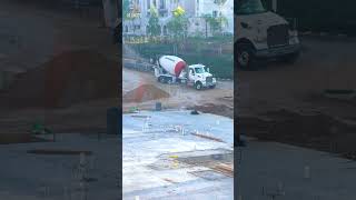 Concrete Mixer Driving to Pump Truck [upl. by Galatea]