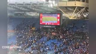 ROMA udinese entrata curva sud dopo 30 minuti di protesta [upl. by Sumedocin]