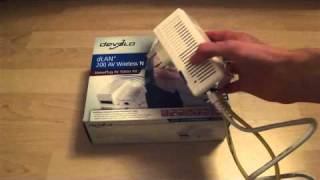 Review  Devolo dLAN 200 AV Wireless N Homeplug AV Starter Kit [upl. by Echikson]