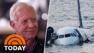 Sully reunites with rescue divers 15 years after ‘Miracle on Hudson’ [upl. by Eicyal]