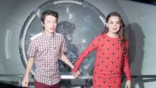 Enders Game  Cast Fan Experience at ComicCon 2013 [upl. by Enaitsirhc]