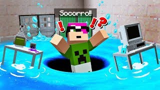 Minecraft INUNDANDO O LABORATÓRIO 😲  Preciso Escapar [upl. by Latsyc]