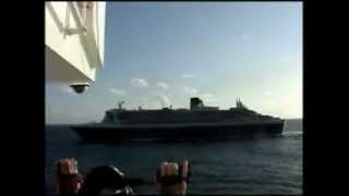 QM2 and QE2 An Atlantic Horn Salute [upl. by Stichter283]