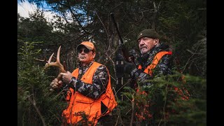 Chasse Québec  une aventure de chasse au chevreuil à PapineauLabelle  Sépaq [upl. by Ylurt]