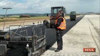 Flughafen Calden Asphaltierungsarbeiten beginnen [upl. by Daryle]