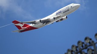 Rowan Dean calls for Qantas to abandon its Acknowledgment of Country [upl. by Levitus]