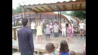 Camping De La Soubeyranne  Arthur et ses minimoys [upl. by Yllet]