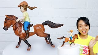 Making a Horse Cake Topper [upl. by Roch372]