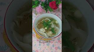 Pangsit Rebus Isi Ayam  Wonton Soup [upl. by Peirsen]