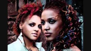 Floetry  Lay Down with lyrics [upl. by Madeleine545]