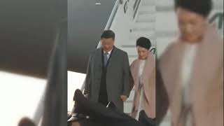 Larrivo a Roma del presidente cinese Xi Jinping con la moglie [upl. by Kenaz595]